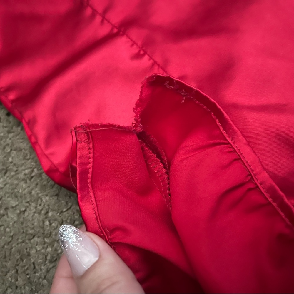 Metalic Red button-up M - Picture 3 of 5